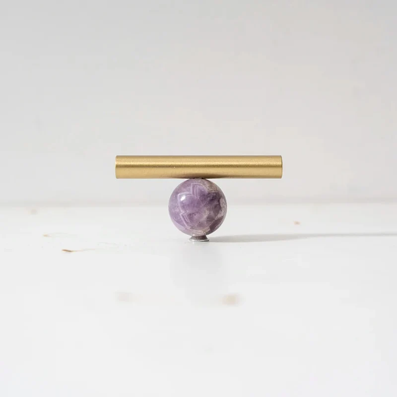 Isolde Gemstone Cabinet Handle