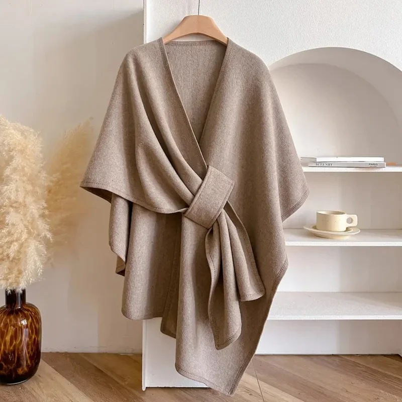Manteau Châle Luxueux Coupe-Vent