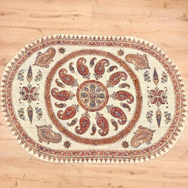 Tapete Ovalado de Algodón Artesanal - Hecho a Mano con Tintes Vegetales - Decoración Sostenible y Elegante