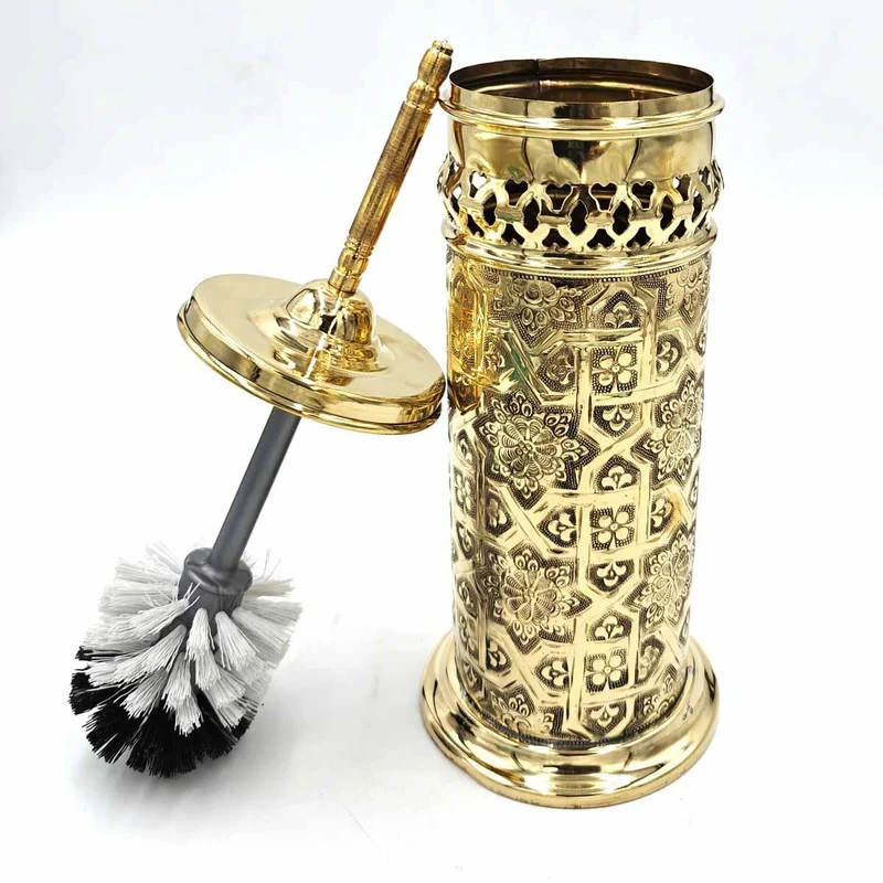 Escobilla para Baño de Latón Repujado – Artesanía Árabe Andalusí Hecha a Mano en Fez | Diseño Decorativo y Elegante | 37 cm x 12 cm