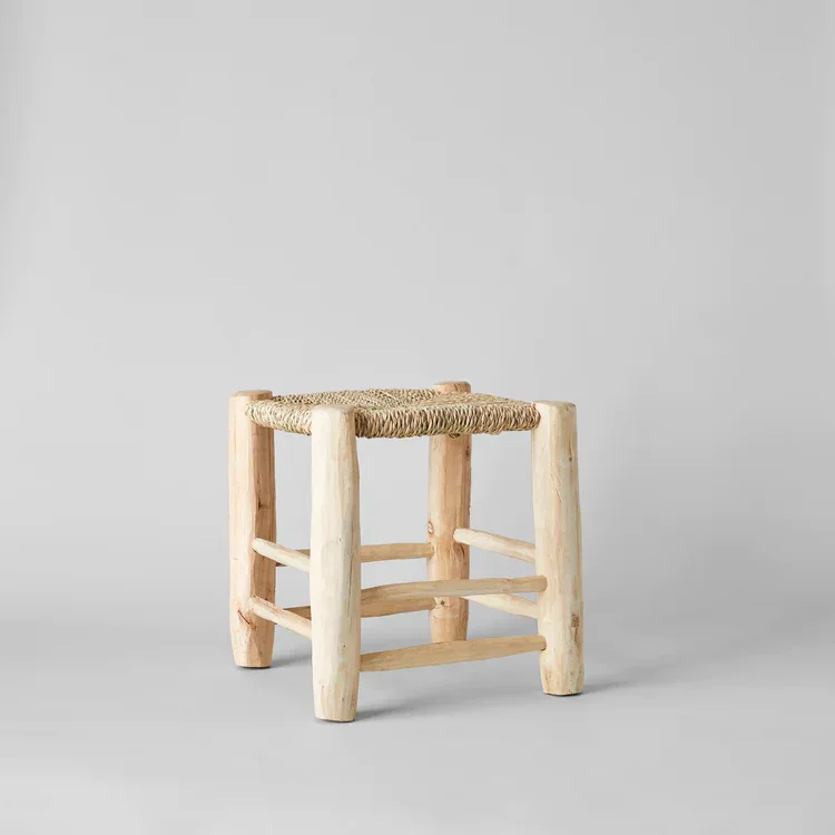 Taburete Marroquí Artesanal de Madera y Esparto