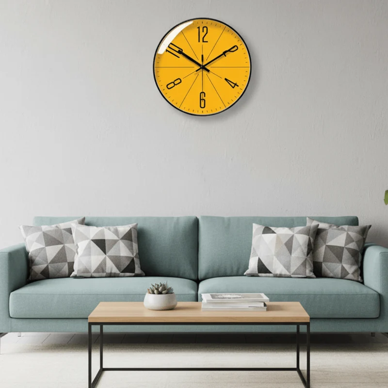 Modern wall clock with precise quartz mechanism