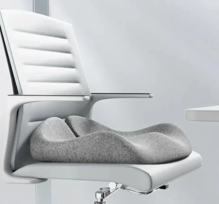 Memory foam seat cushion – support for the tailbone and posture improvement