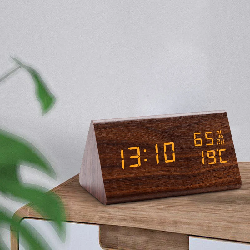 Minimalist Wooden Digital Alarm Clock – LED Display