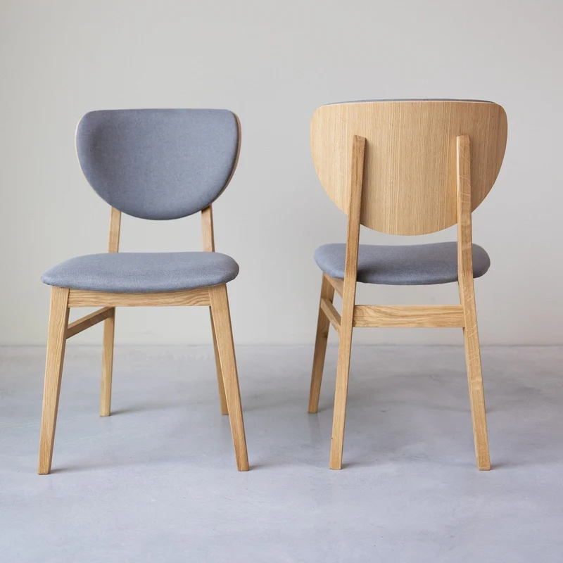 Pack de 2 o 4 Sillas de Comedor Nova, Estructura de Madera Maciza de Roble, Tapizado | NordicStory