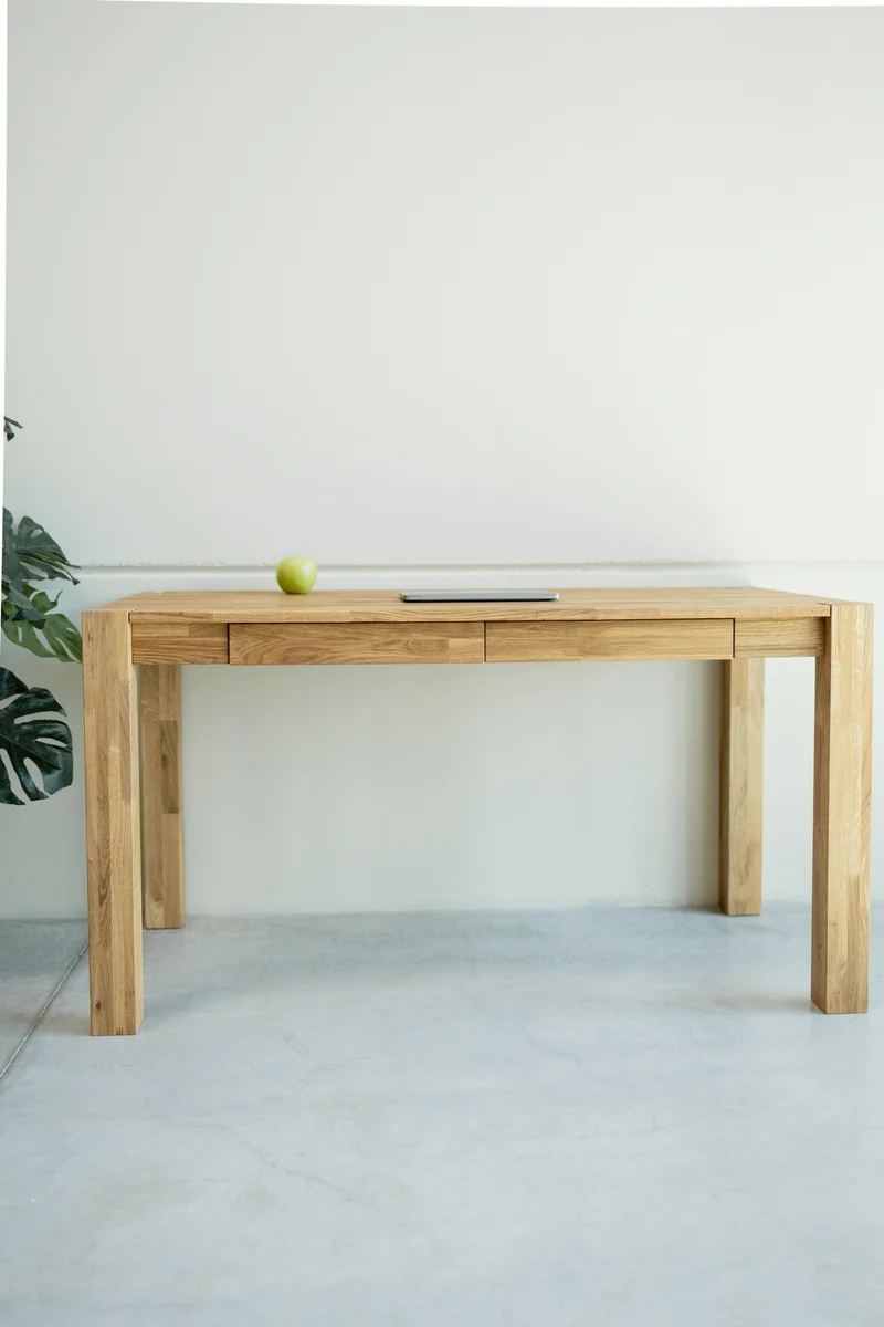 Mesa escritorio de madera maciza de roble Royal| NordicStory