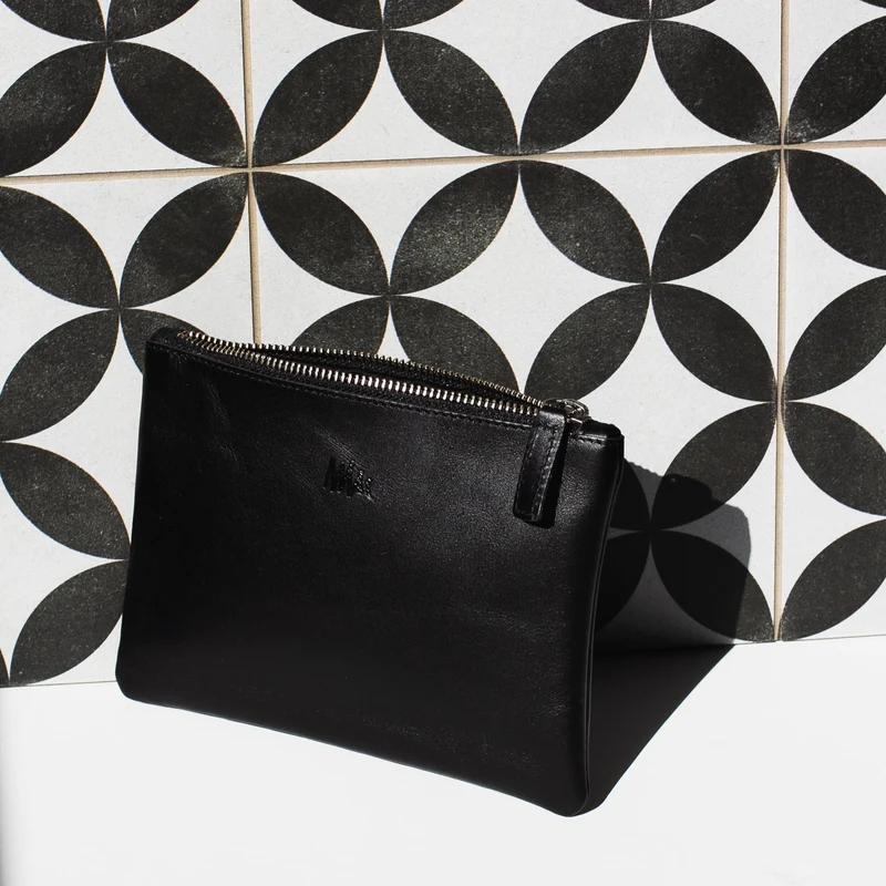 Cartera de cueronegra