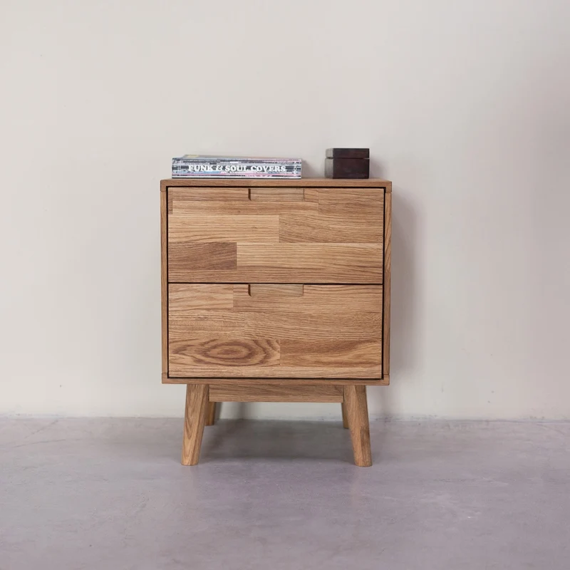 Mesita de noche de madera maciza de roble Escandi | NordicStory