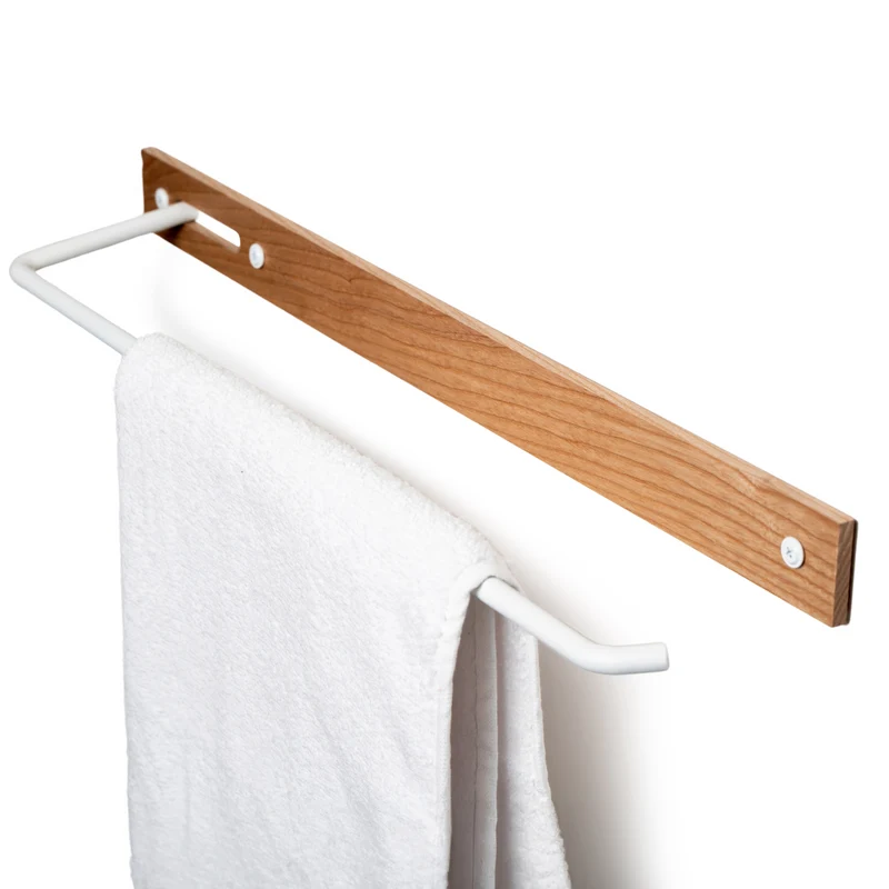 Porte-serviettes en bois de frêne et métal