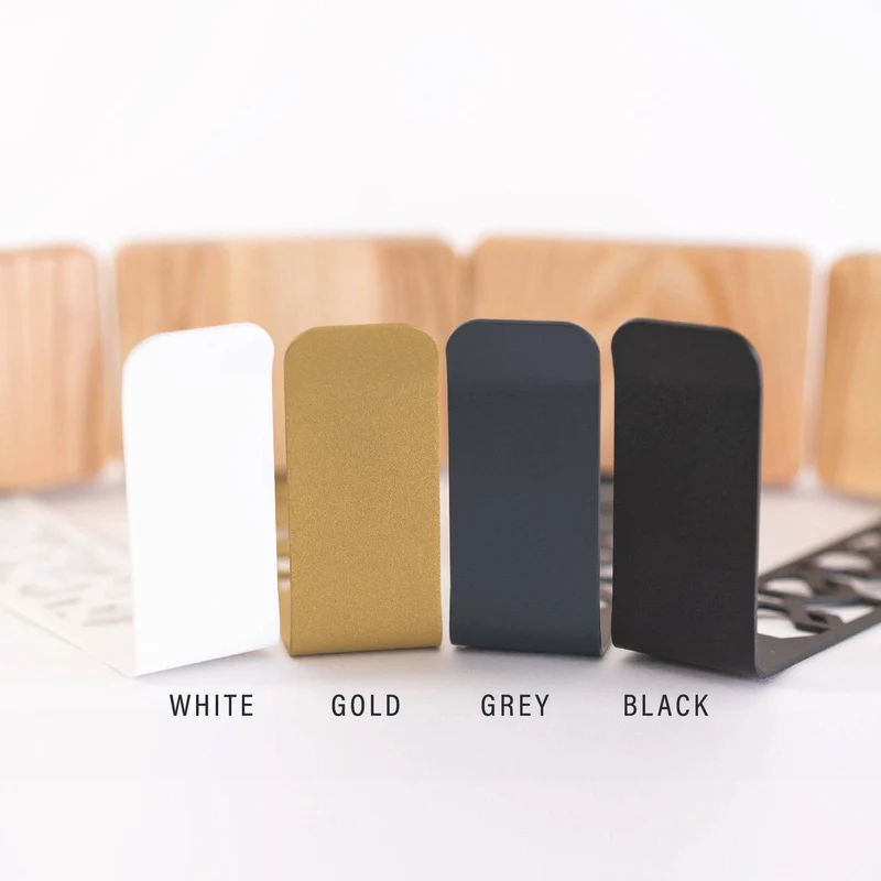 Support pour casque en métal et bois