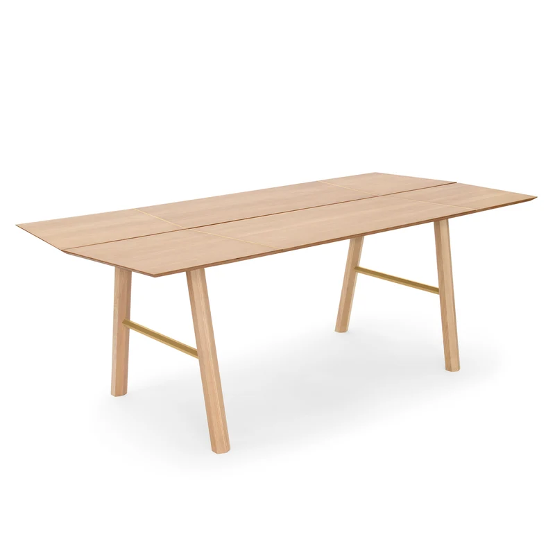 Savia Dining Table · Light wood & gold details