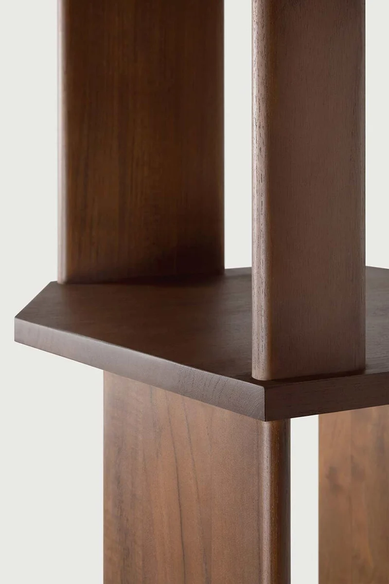 Columna Stairs